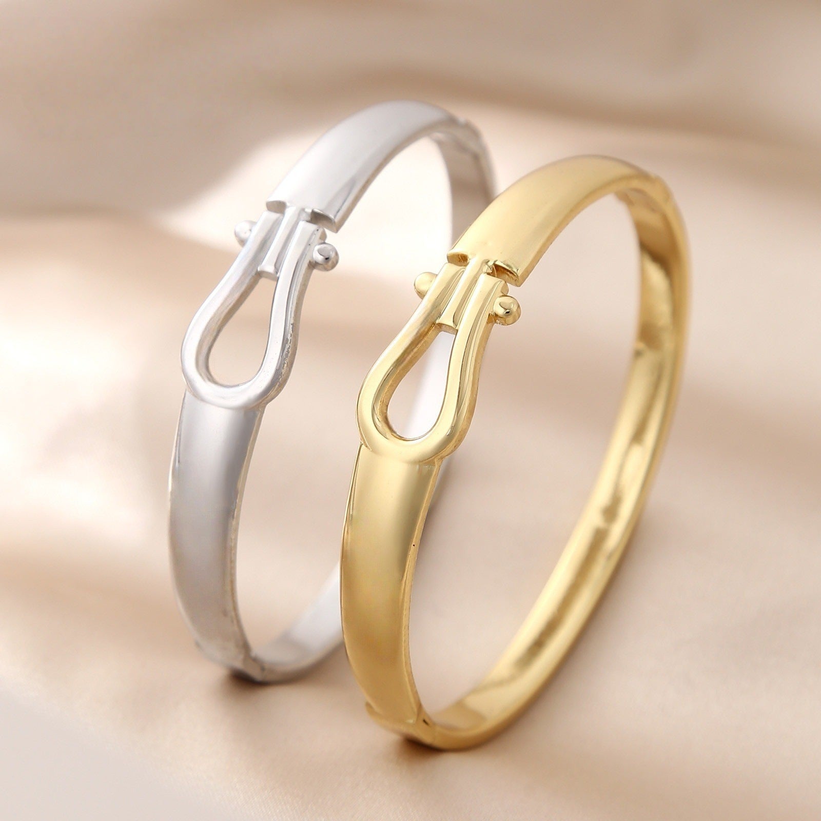 Simple And Versatile Stainless Steel Womens Bracelet - Cozy Haven