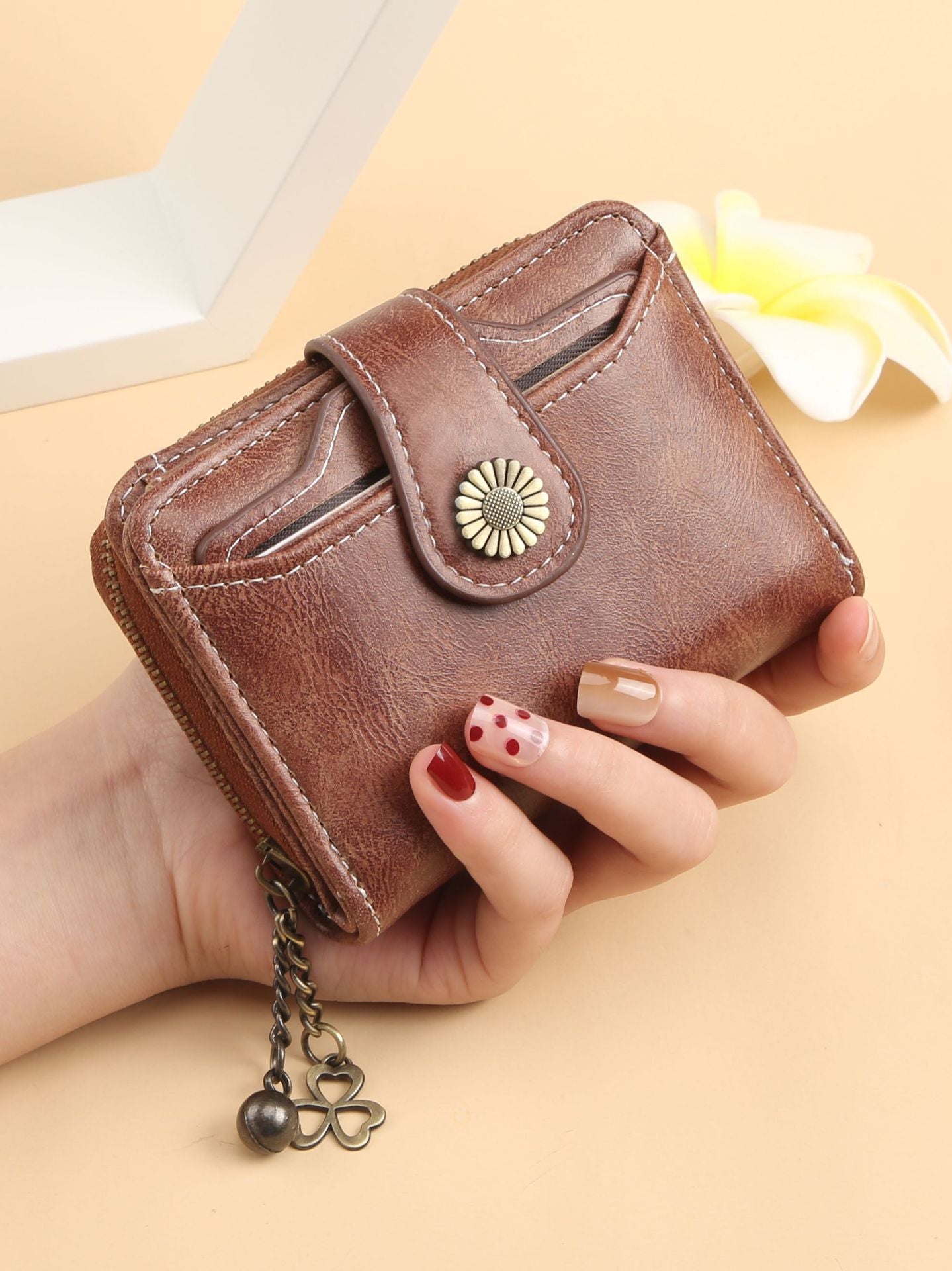 New Womens Wallet Fashionable Tassel Design Zip-around Short Style With Multiple Card Slots - Cozy Haven