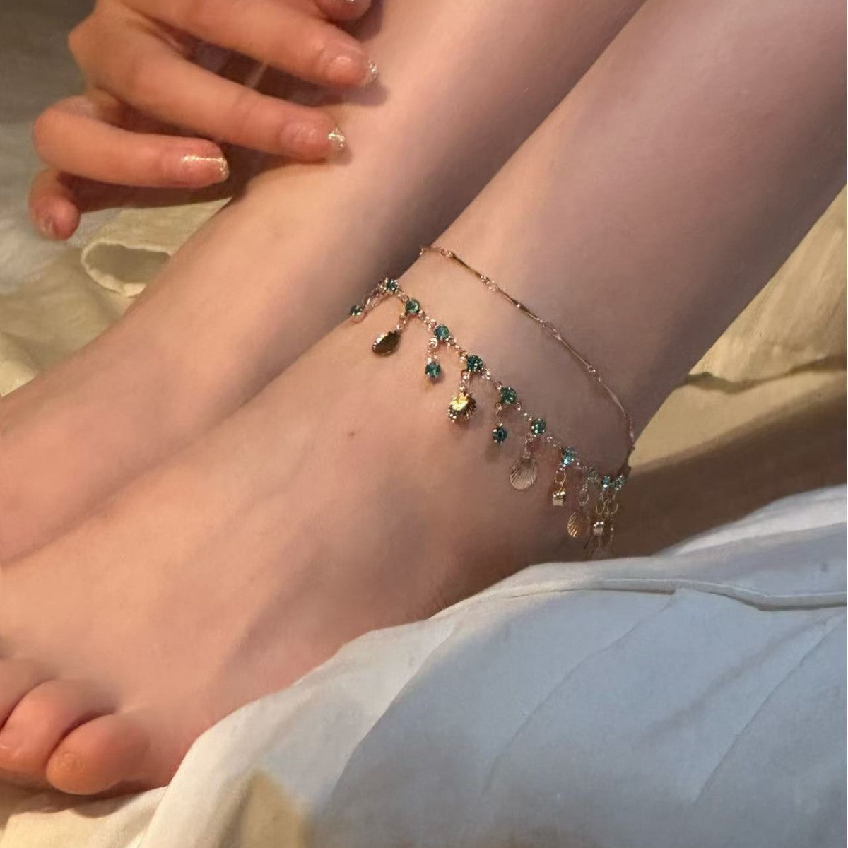 Ultra-shimmering Double-layer Shell Tassel Delicate Anklet - Cozy Haven